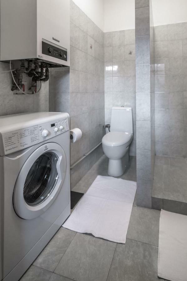 Apartament Szarych Szeregow 46A/1 Катовице Экстерьер фото