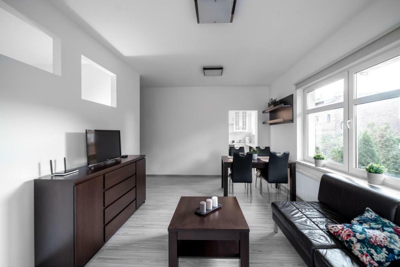 Apartament Szarych Szeregow 46A/1 Катовице Экстерьер фото